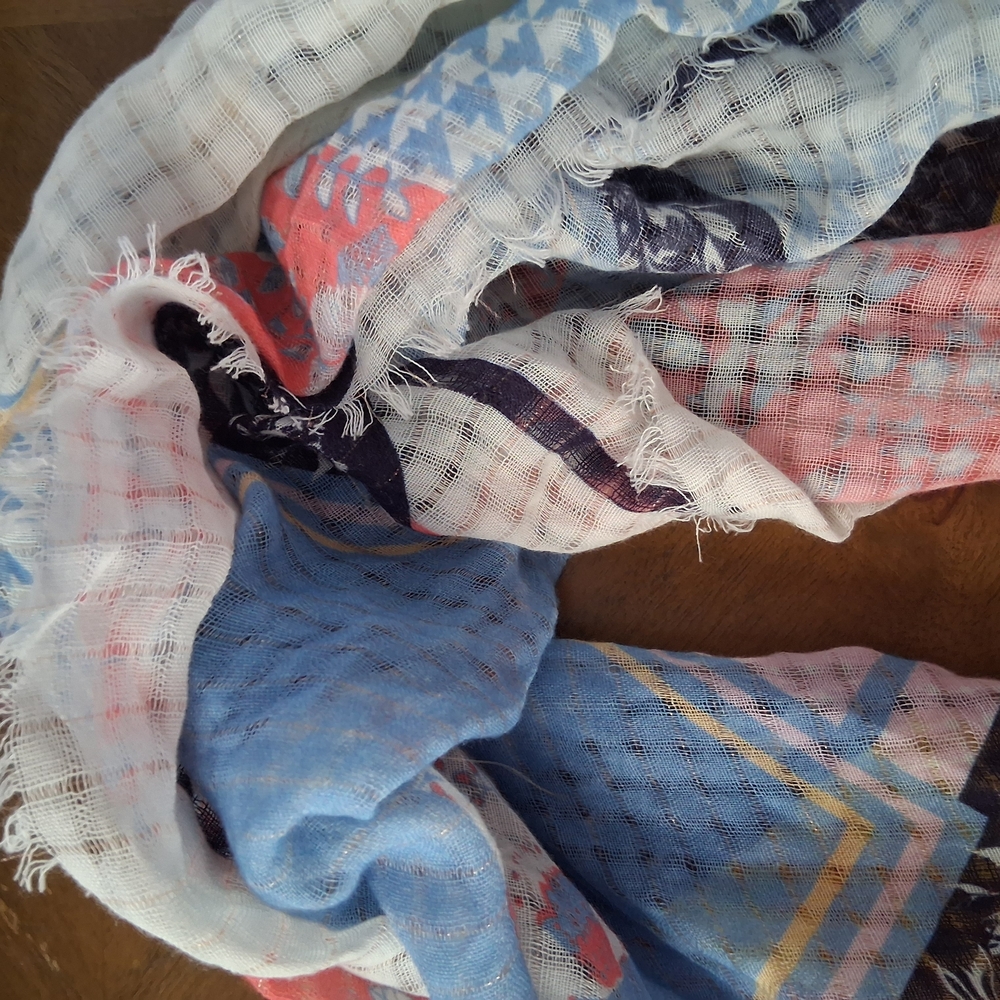 Maya Blue and White Patterned Scarf - Picture 2 of 4